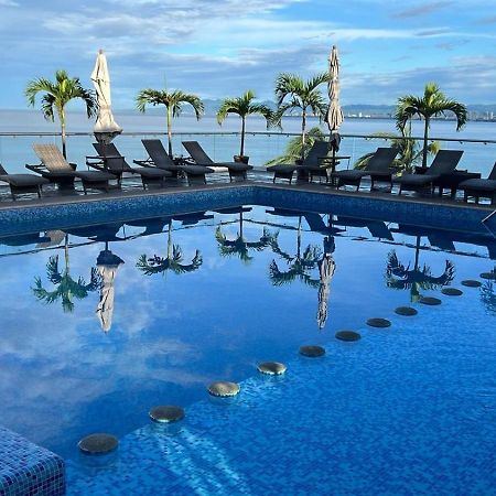 פוארטו ואלארטה The Paramar Beachfront Boutique Hotel With Breakfast Included - Downtown Malecon מראה חיצוני תמונה