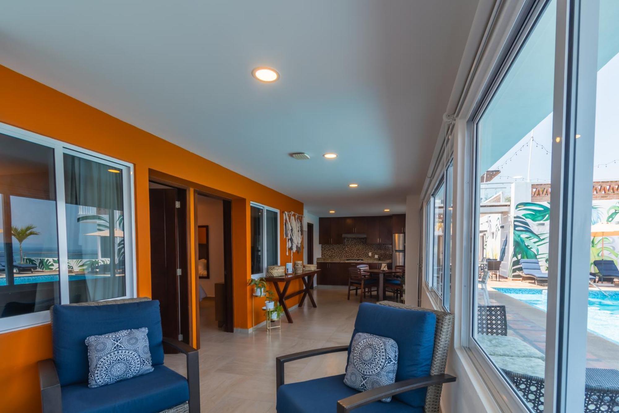 פוארטו ואלארטה The Paramar Beachfront Boutique Hotel With Breakfast Included - Downtown Malecon מראה חיצוני תמונה