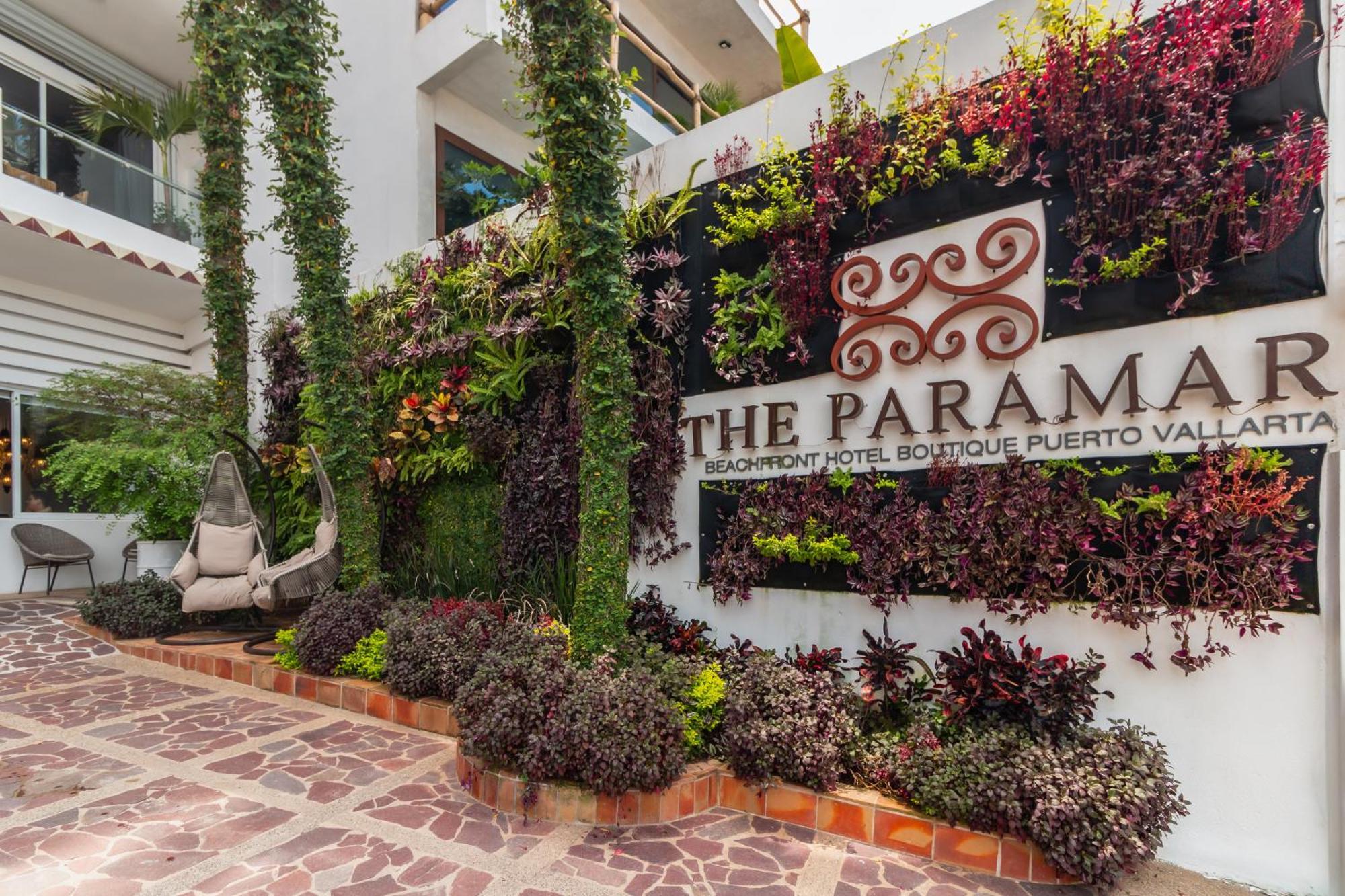 פוארטו ואלארטה The Paramar Beachfront Boutique Hotel With Breakfast Included - Downtown Malecon מראה חיצוני תמונה